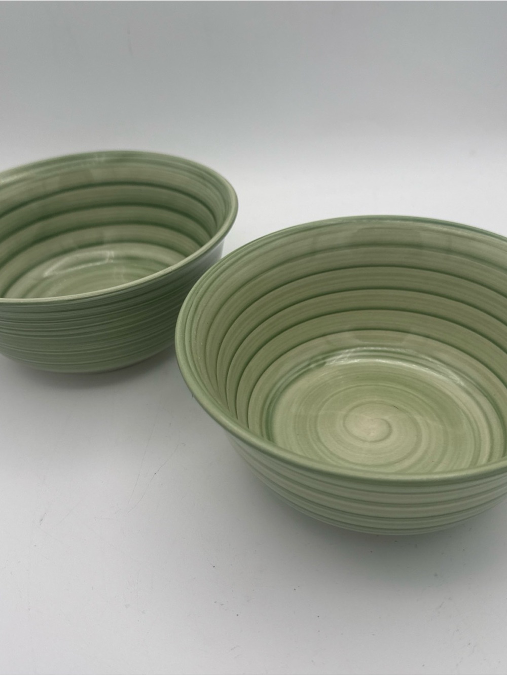 2 Swirl sage green Tabletops Unlimited Hand Painted Cereal Soup Bowls 6.5x3”